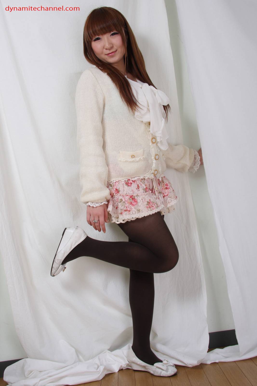 [Dynamitechannel] 2012-04-03 羽桜りおん　日本丝袜美女写真